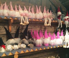 Vår rosa kollektion av tomtar på Skansen